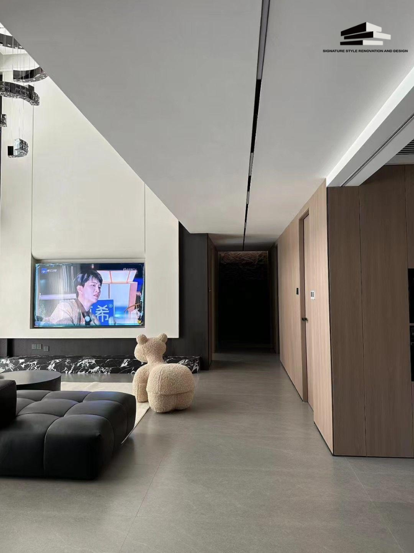 The Warm Place, Cozy Urban Retreat